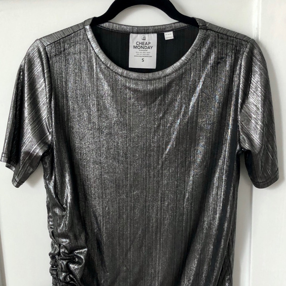 Sliver Top with side tie - Picture 2 of 3